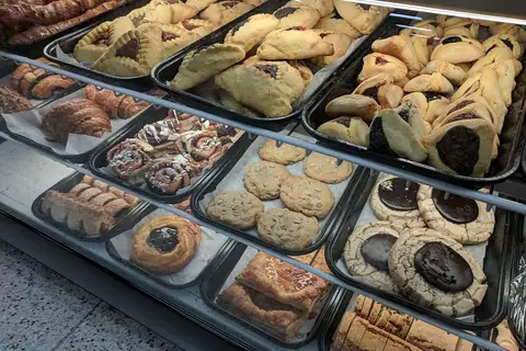 Maihan Bakery photo 1